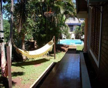 El Guembe Hostel House ปูแอร์โตอีกวาซู ภายนอก รูปภาพ